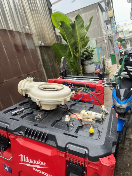 Cơ Điện Lạnh Quốc Ninh