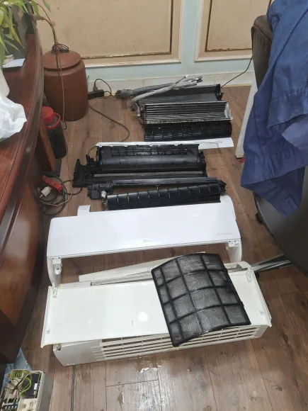 Cơ Điện Lạnh Quốc Ninh